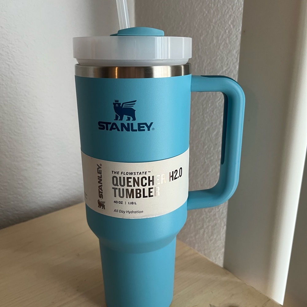 Stanley Blue Quencher Tumbler